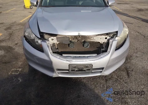 2011 Honda Accord 2.4 Se из США, поврежденный, VIN 1HGCP2F68BA140960